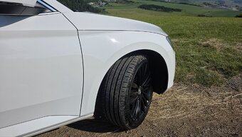 Škoda Superb Style 4x4 2.0tdi DSG - 3