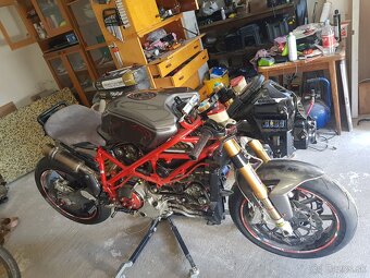 Predam ducati 999s - 3