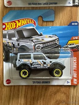 Hot wheels autíčka nové neotvorené 5 kusov (L) - 3