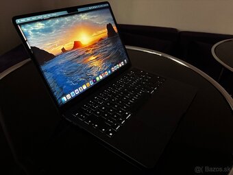 MacBook Air 13" M2 , 256GB Midnight - 3