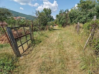 Na predaj pozemok obec Liešťany okres Prievidza - 3