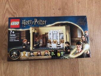 LEGO Harry Potter 76386 Bradavice: omyl s Mnoholičným lektva - 3