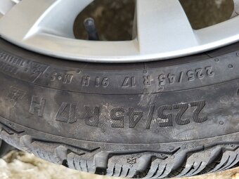 BMW zimná sada 225/45 R 17 - 3