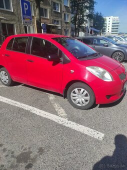 Predám Toyota Yaris 1,0 - 3