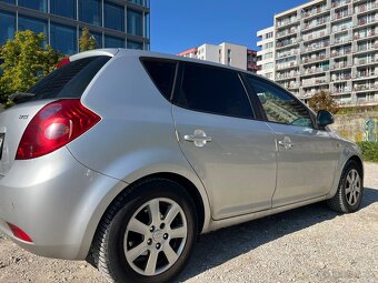 Kia Ceed 1.6 CRDi Turbo, r.v. 2008 – na predaj - 3