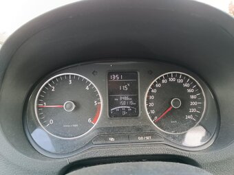 Volkswagen polol 1.2 - 3