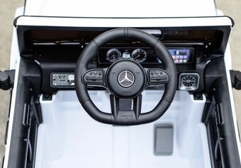 Detské elektrické autíčko AMG - 3