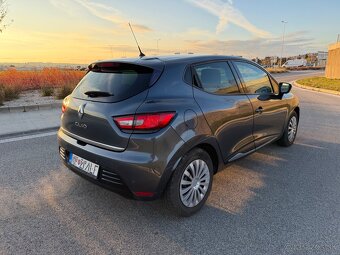 RENAULT CLIO 0.9 TCe LIMITED naj.49tis.km 2017 - 3