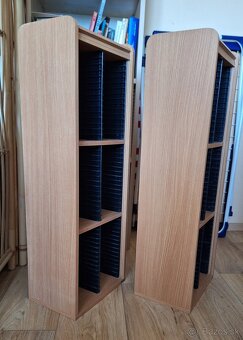 Rolovacie stojany na CD HAMA - 3