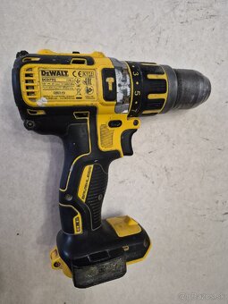 Dewalt akumulátorová vŕtačka - 3