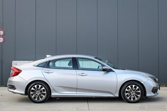 Honda Civic 1.5 DOHC VTEC Turbo Elegance - 3