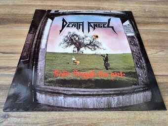 Lp DEATH ANGEL - Frolic Through the Park - 3
