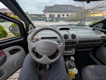 Renault Twingo 1.2 - 3