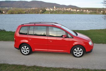 Volkswagen Touran 1.9 TDI DSG 7 miest Ťažné zariadenie - 3