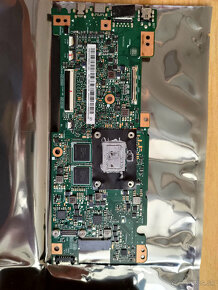 Základná doska Asus Zenbook UX330C m3-7Y30 4GB RAM - 3