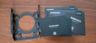 Predam 2x SSD disk Samsung 850 EVO 500GB - 3