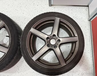 Predám pneu+elektrony 225/40/R18 - 3