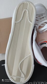 Predám nové kožené tenisky Nike W Blazer midi 77 - 3