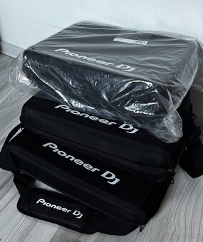 3x Pioneer XDJ1000mk2 / Mix A&H Xone 92 - 3
