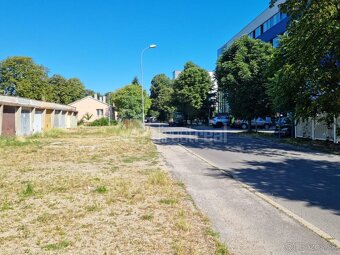 Predaj - garáž - Garáž na predaj v radovej zástavbe… - 3