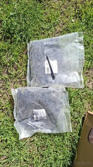 Tanierové hmoždinky - 3