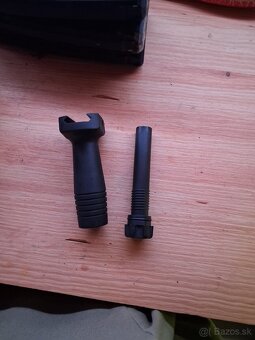 Taktická rúčka na RIS CYMA Čierna - 3