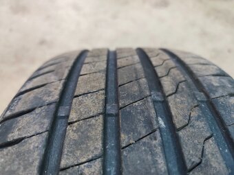 predam pneumatiky 235/45ZR18 - 3
