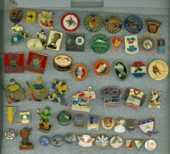 Predám hokejové odznaky - 3