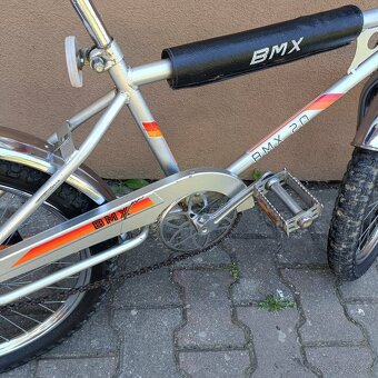 Starý bicykel BMX - 3