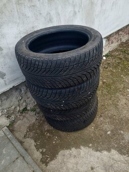 Zimné pneu Run Flat 245/45 R18 - 3