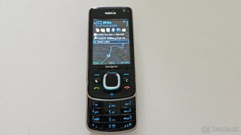 Nokia 6210 Navigator. - 3