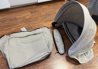 Strieška na kočík Britax - 3