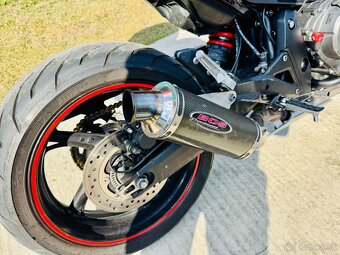 Honda Hornet 600 - 3
