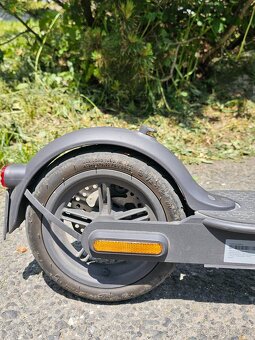 Xiaomi Mi Electric Scooter Pro2 - 3