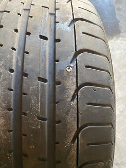 Pirelli 255/40 r19 - 3