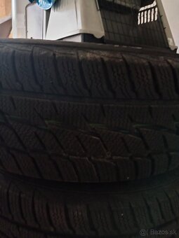 215/60r16 zimné gumy na diskoch - 3