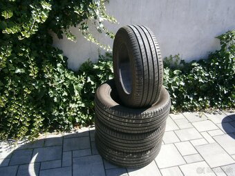 Predám 4x letné pneu Michelin 235/60 R17 102VXL - 3