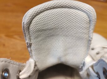 Dievcenske skechers botasky vel. 38, - 3