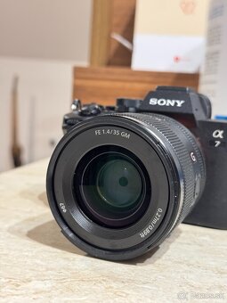 Sony FE 35mm f/1.4 GM - 3