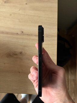 iPhone 15 128 GB čierny PREDÁM - 3