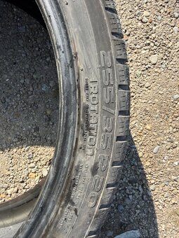 255/35R20 - 3