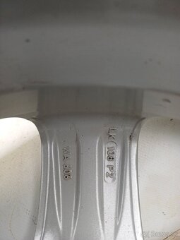 Predám elektróny 4x108 R16 - 3