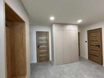 NOVINKA-MODERNÝ, KRÁSNY 4IZBOVÝ BYT S LOGGIOU - 3