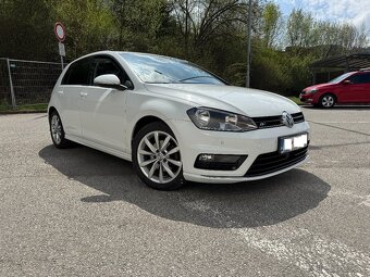 VW Golf automat 7, benzín 1.4 TSI R-LINE 109000 km - 3