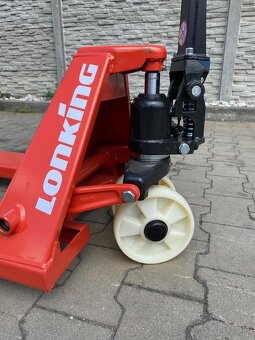 Paletový vozík 2500 kg - 3