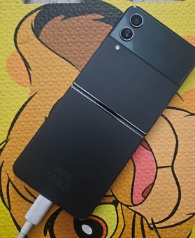 Samsung galaxy z flip 4..blbne displej - 3