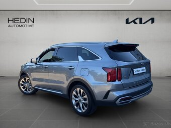 KIA SORENTO 2,2 CRDi A8 DCT 4WD PLATINUM 7P - 3