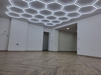 Priestor na prenájom v centre VK - 3