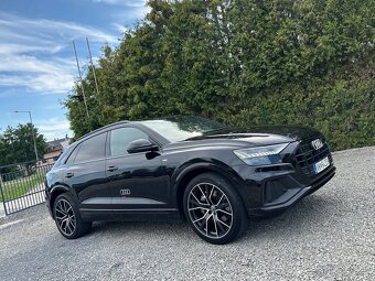 Audi Q8 50 3.0 TDI mHEV S line quattro tiptronic - 3
