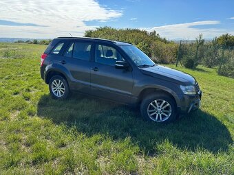 Suzuki Grand Vitara - 3